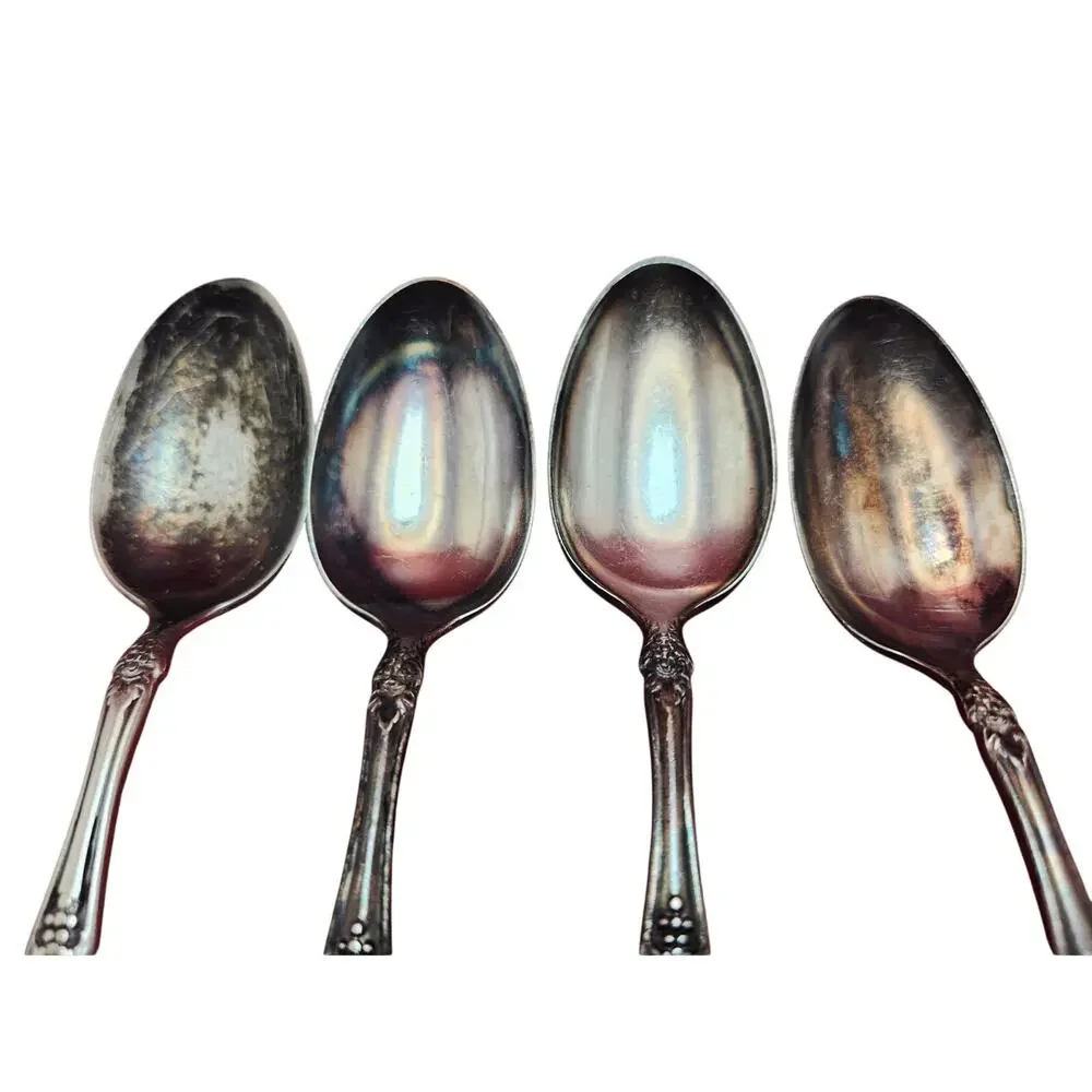 4 Oneida La Vigne Silverplate 1908 Five O’Clock Teaspoon Vintage Grape 5 1/8”